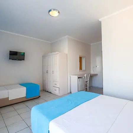 Bora Hotell 3*