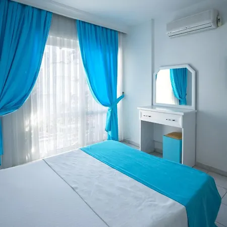 Bora Hotell
